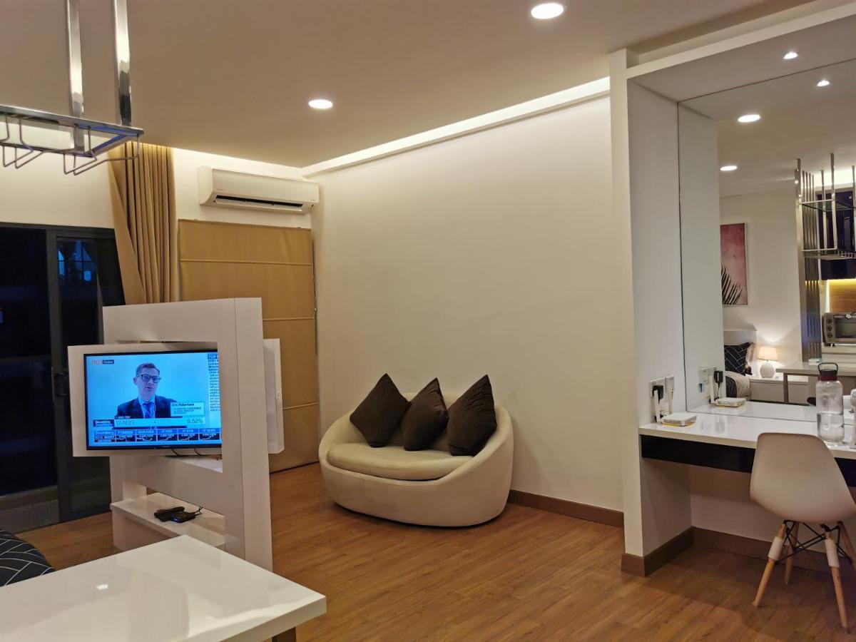 Apple 5 @ Menara Simfoni/Symphony Tower Free Wifi/Parking/Tv Box/Nexflix Apartment เชอราส ภายนอก รูปภาพ