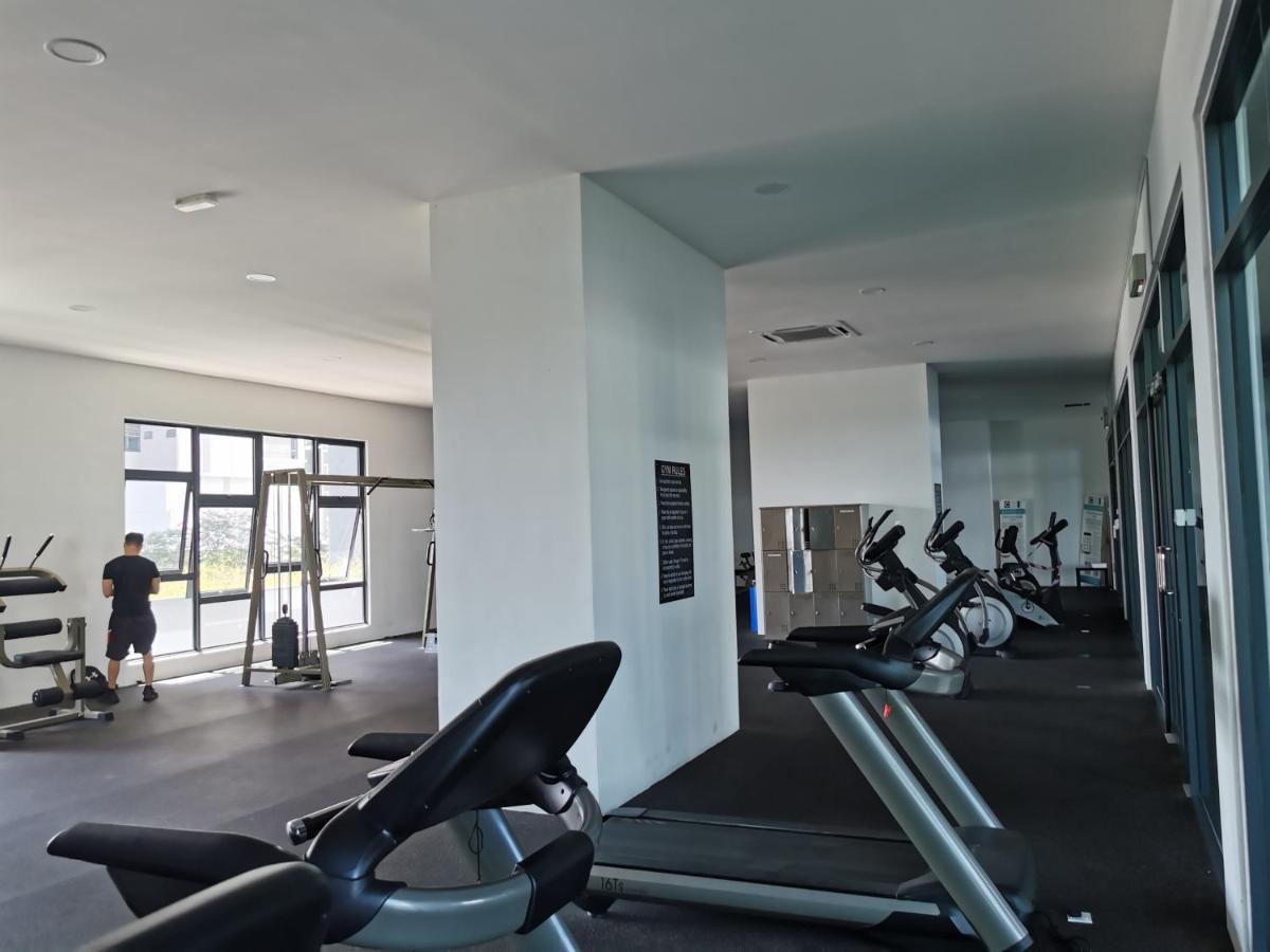 Apple 5 @ Menara Simfoni/Symphony Tower Free Wifi/Parking/Tv Box/Nexflix Apartment เชอราส ภายนอก รูปภาพ